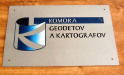 Reklamná tabuľa pre komoru Reklamná tabuľa pre komoru